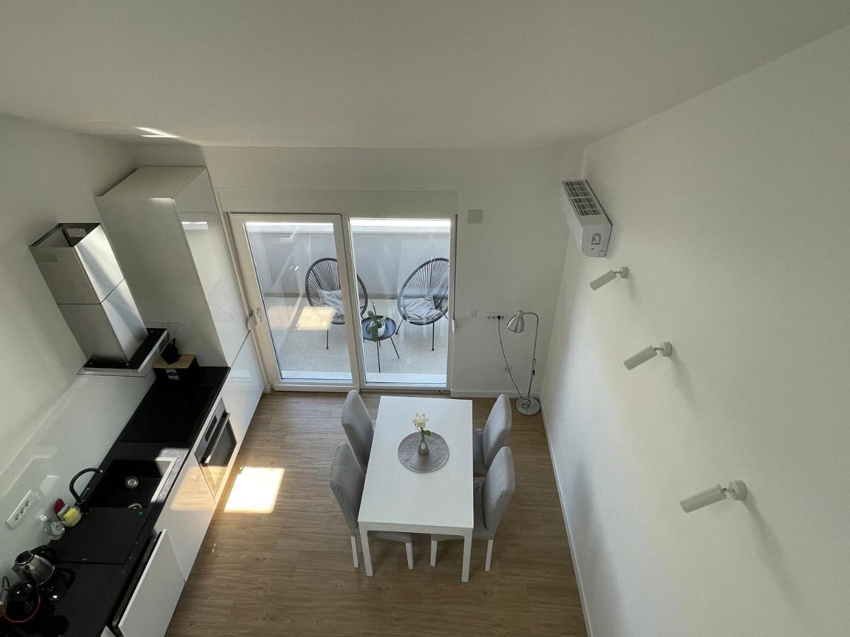Galeria Apartment Podstrana Kültér fotó